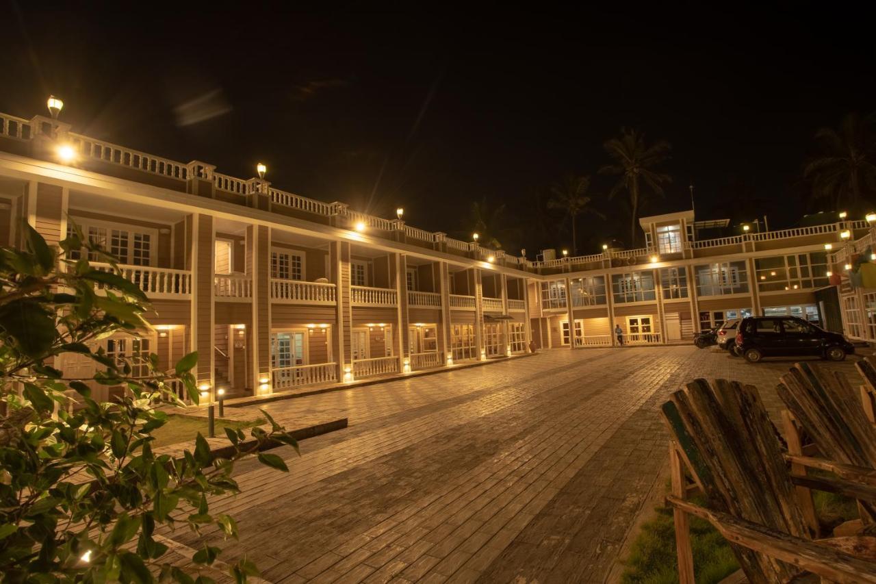 State Beach Resort And Spa Kannur Exteriör bild