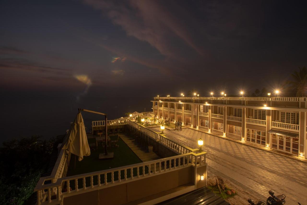 State Beach Resort And Spa Kannur Exteriör bild
