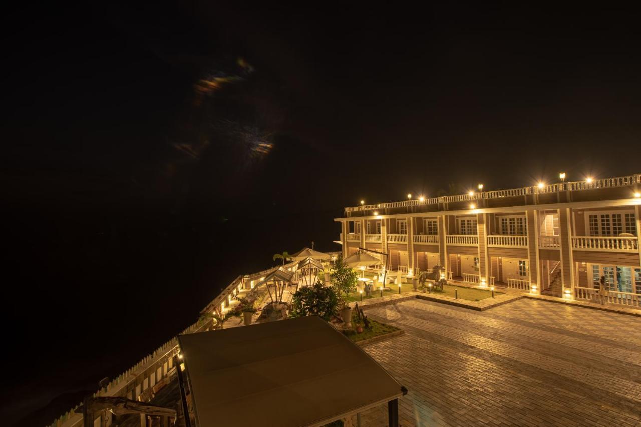 State Beach Resort And Spa Kannur Exteriör bild